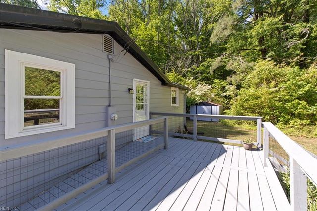 13616 John Clayton Memorial HWY, North, VA 23128