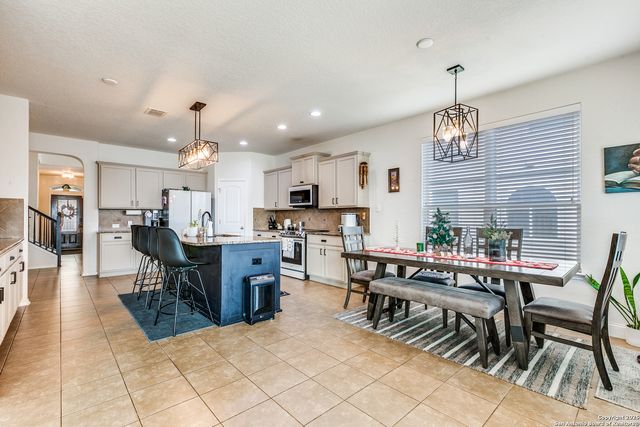 269 Tufted, San Antonio, TX 78253