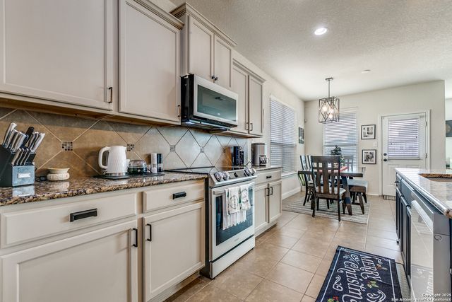 269 Tufted, San Antonio, TX 78253