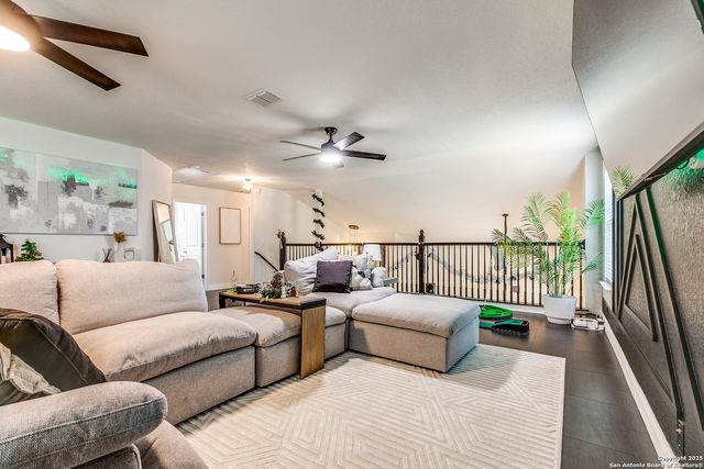 269 Tufted, San Antonio, TX 78253