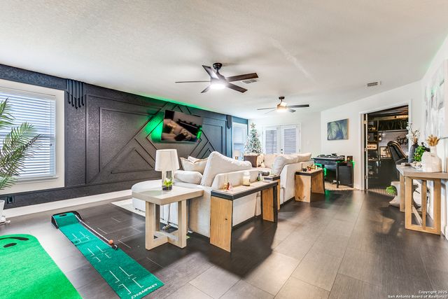 269 Tufted, San Antonio, TX 78253