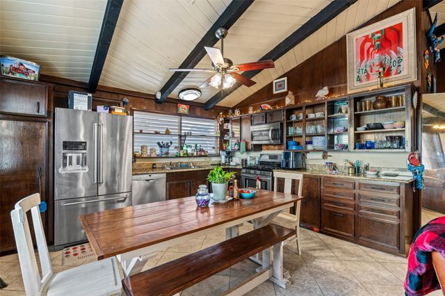 775 Marlin Street, Bayou Vista, TX 77563