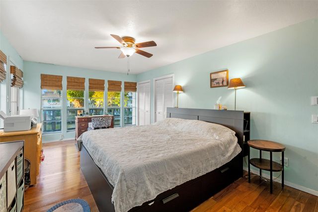 775 Marlin Street, Bayou Vista, TX 77563