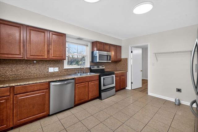 543 Freeman Drive, Lexington, KY 40505