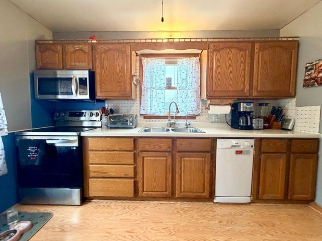 1015 Fredrick Avenue, Worthington, MN 56187