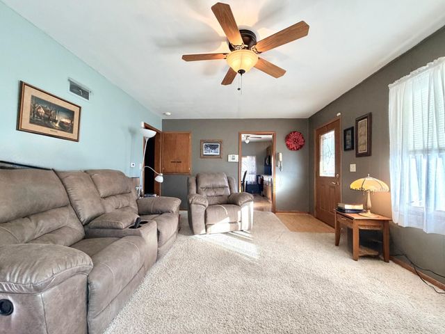 1015 Fredrick Avenue, Worthington, MN 56187