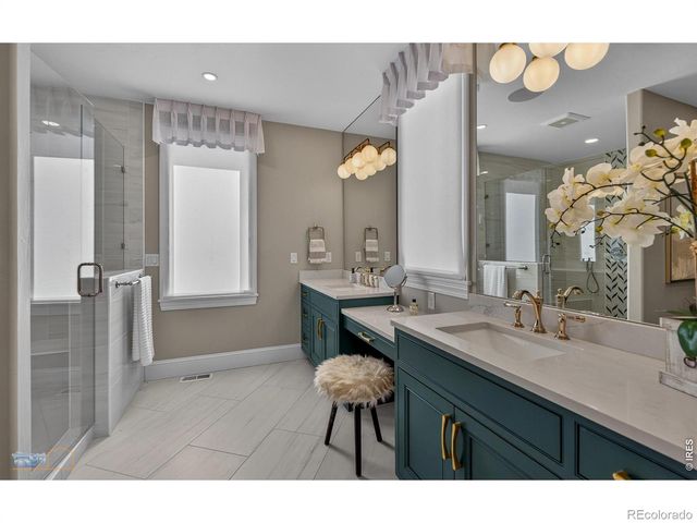 2102 Shoreside Drive, Berthoud, CO 80513