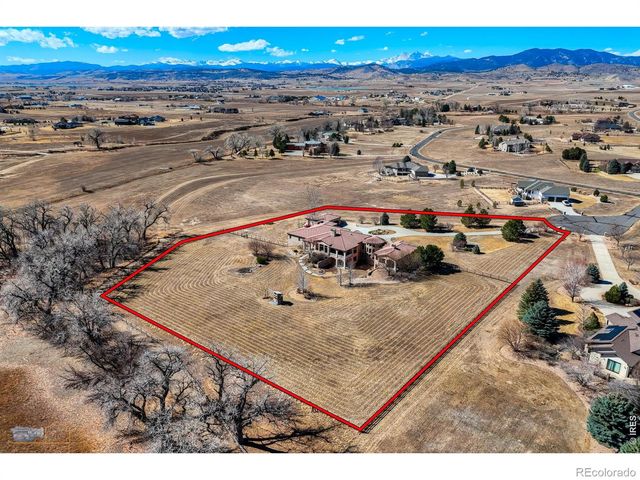 2102 Shoreside Drive, Berthoud, CO 80513