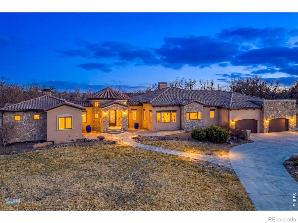 2102 Shoreside Drive, Berthoud, CO 80513