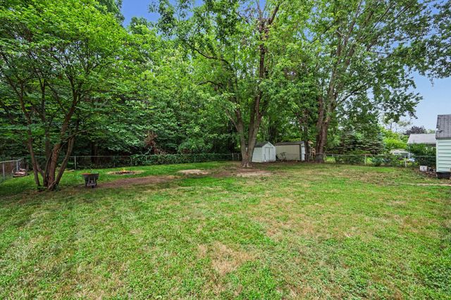 2304 Mapleview Avenue, Portage, MI 49024