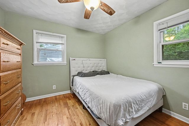 2304 Mapleview Avenue, Portage, MI 49024