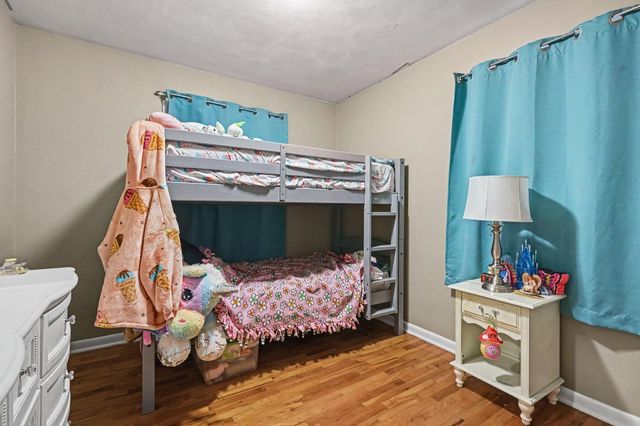 2304 Mapleview Avenue, Portage, MI 49024