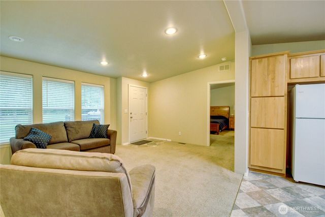 4719 Lois Lane, Sedro Woolley, WA 98284