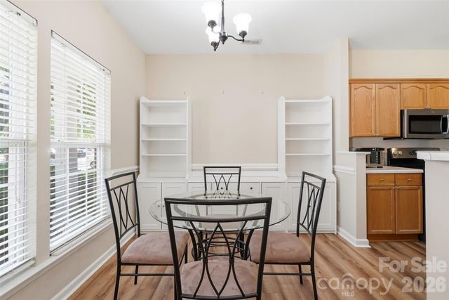6072 Sapwood Court, Matthews, NC 28104