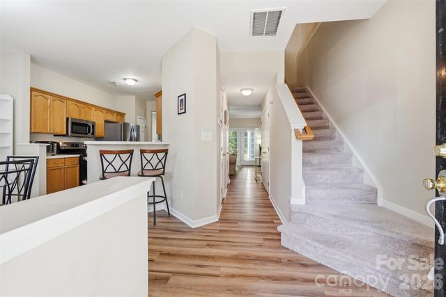 6072 Sapwood Court, Matthews, NC 28104