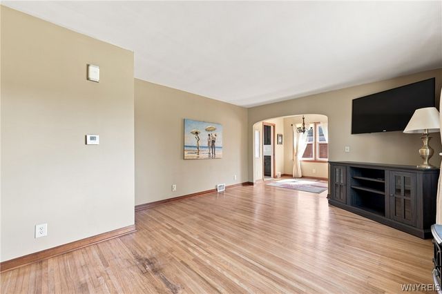 249 Boncroft Drive, West Seneca, NY 14224