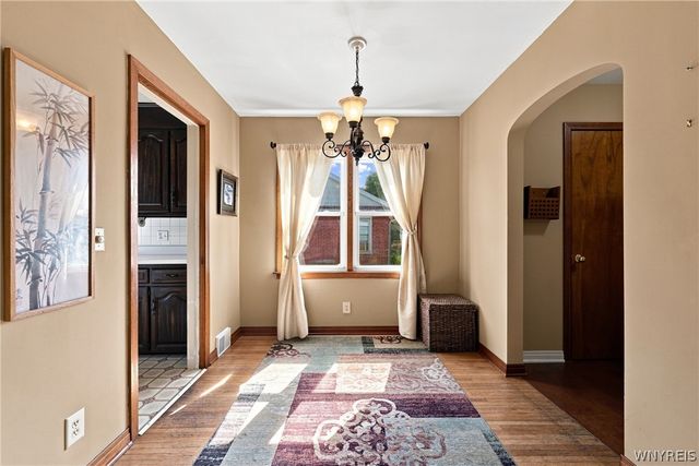 249 Boncroft Drive, West Seneca, NY 14224