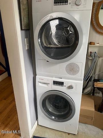 26 O'Hanlon Lane, Berne, NY 12059