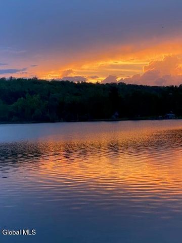 26 O'Hanlon Lane, Berne, NY 12059