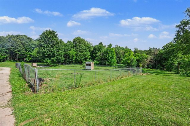 59293 Roberts Road, Three Rivers, MI 49093