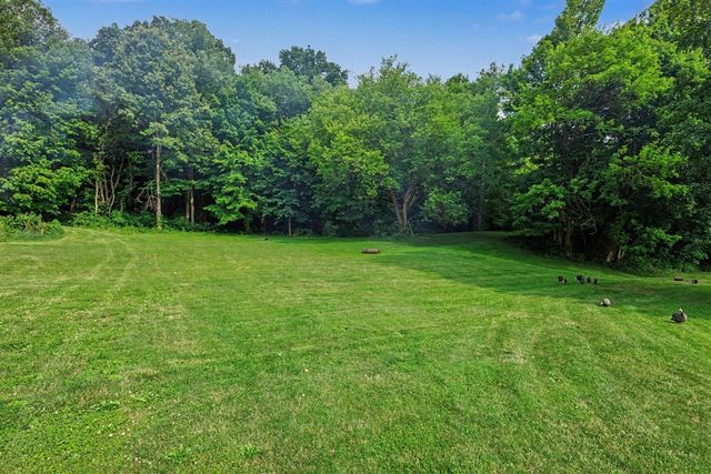 59293 Roberts Road, Three Rivers, MI 49093