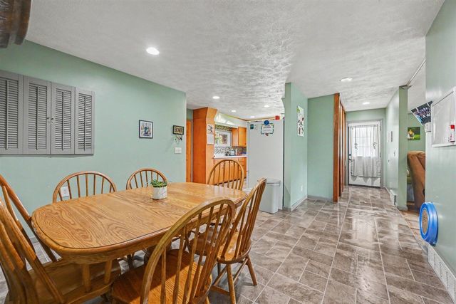 59293 Roberts Road, Three Rivers, MI 49093