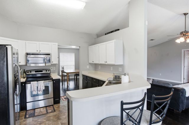 13071 Windcrest Ln., Gulfport, MS 39503