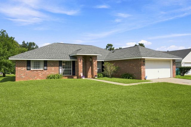 13071 Windcrest Ln., Gulfport, MS 39503