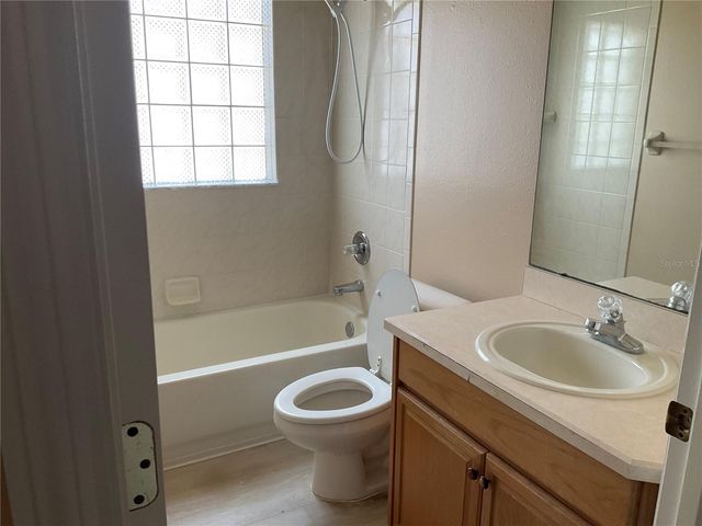 2717 VILLA DRIVE, Valrico, FL 33596