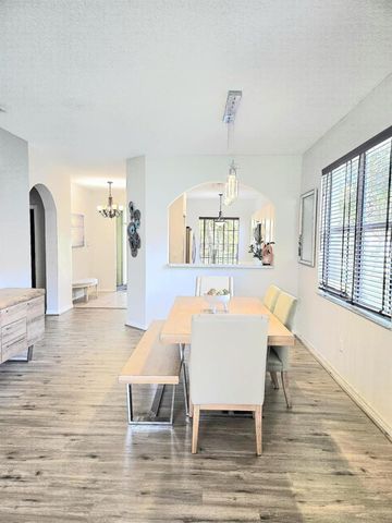 9658 SW Lindale Trace Boulevard, Port St. Lucie, FL 34987