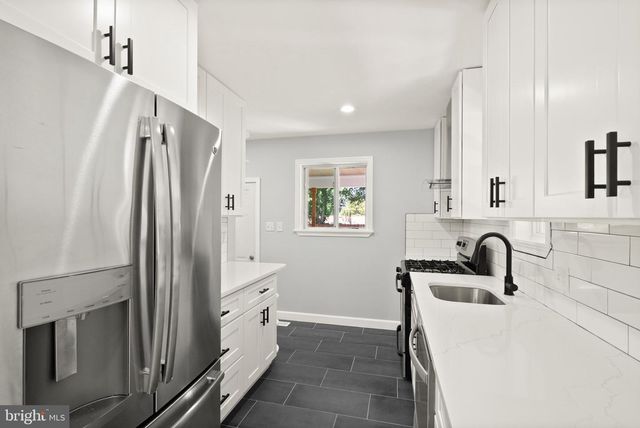 1006 SCOTT AVE, Rockville, MD 20851