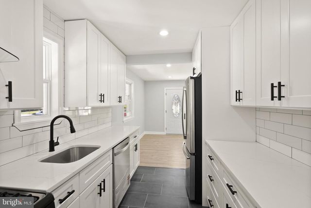 1006 SCOTT AVE, Rockville, MD 20851