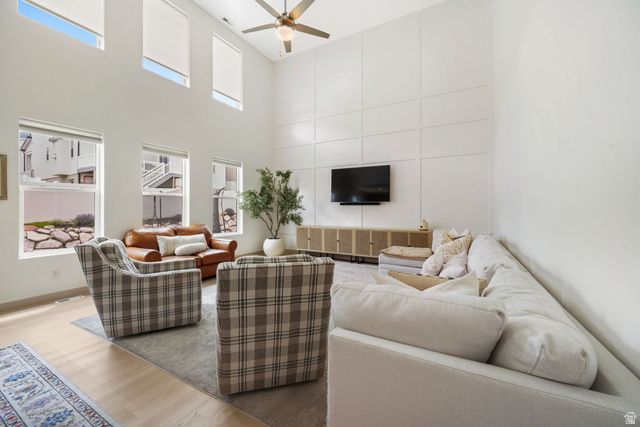 3196 N 1450 E, Layton, UT 84040