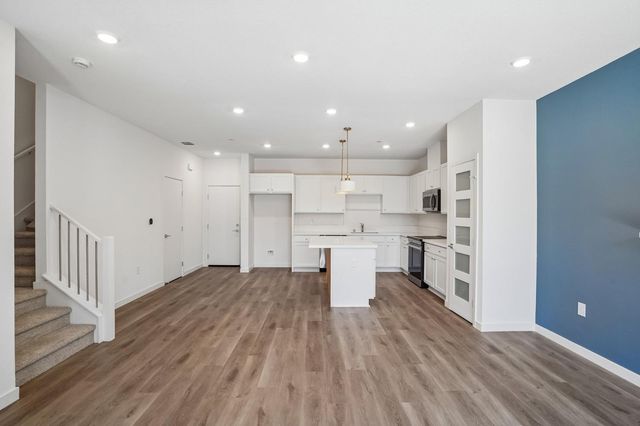 2061 Freya Walk, Sacramento, CA 95835