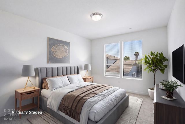2061 Freya Walk, Sacramento, CA 95835