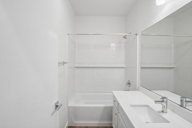 2061 Freya Walk, Sacramento, CA 95835