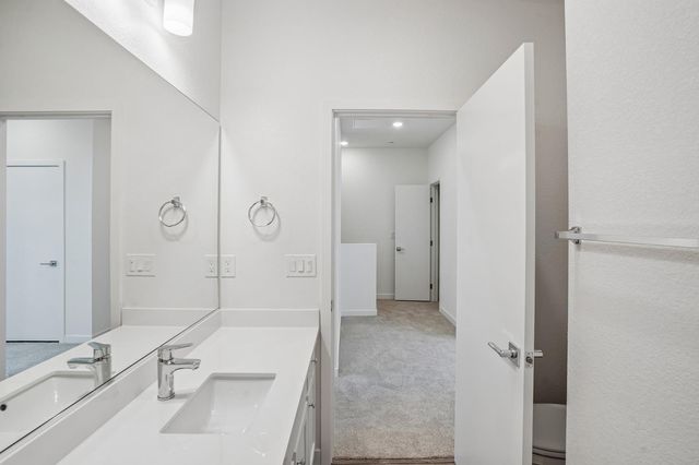 2061 Freya Walk, Sacramento, CA 95835