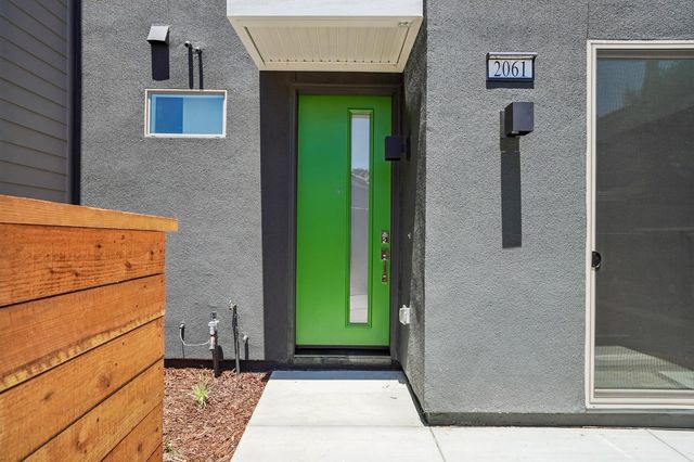 2061 Freya Walk, Sacramento, CA 95835
