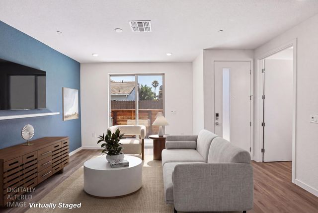 2061 Freya Walk, Sacramento, CA 95835