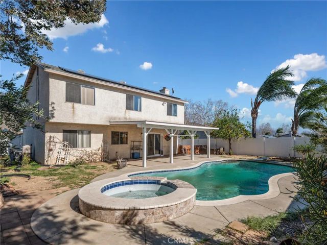 2425 Hyatt, San Bernardino, CA 92407