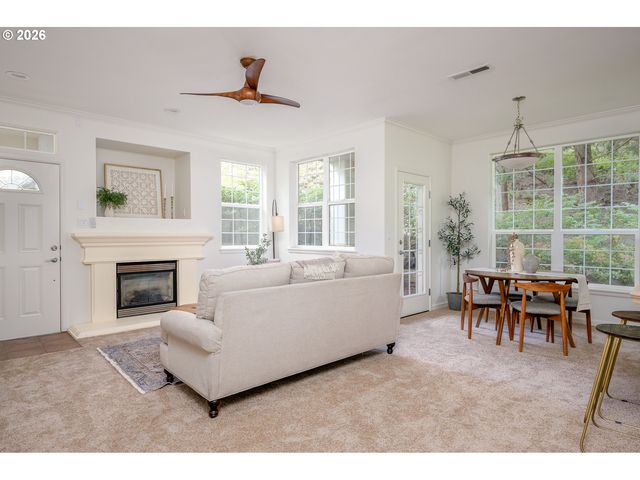 5575 SUMMERLINN Way, West Linn, OR 97068
