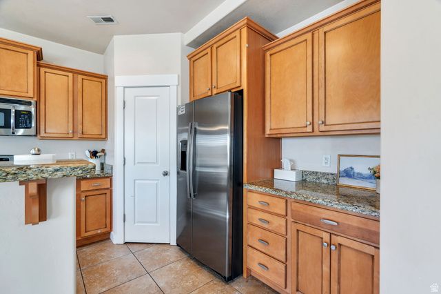 1138 E QUARRY STONE WAY, Sandy, UT 84094