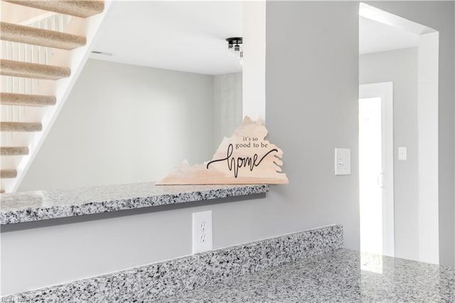 3812 Sugar Creek CIR, Portsmouth, VA 23703