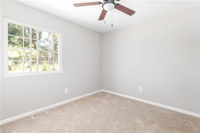 3812 Sugar Creek CIR, Portsmouth, VA 23703