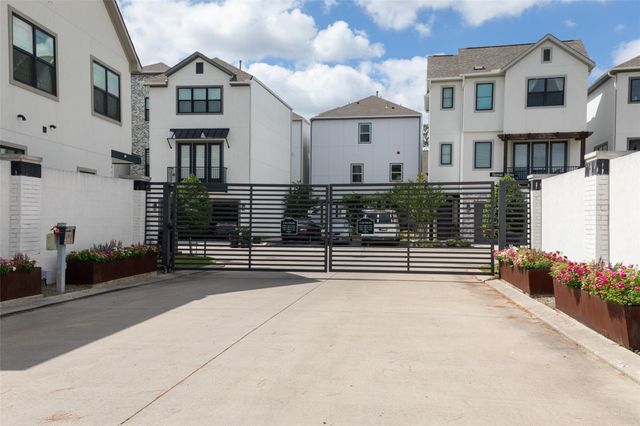 1740 Ojeman Point Ln Lane, Houston, TX 77055