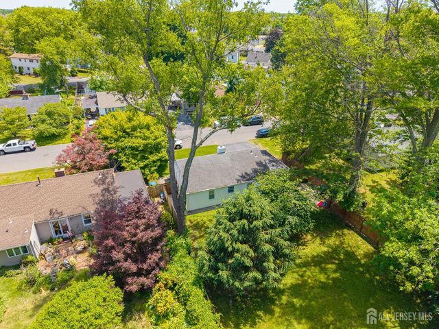 12 Pierrepont Avenue, Middlesex, NJ 08846
