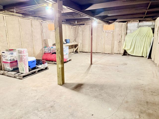 93 Wall Street, Plattsburgh, NY 12901