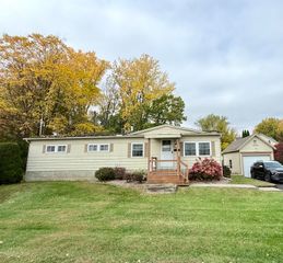 93 Wall Street, Plattsburgh, NY 12901