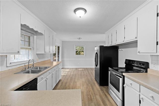 207 Bremen Drive, Lexington, NC 27295