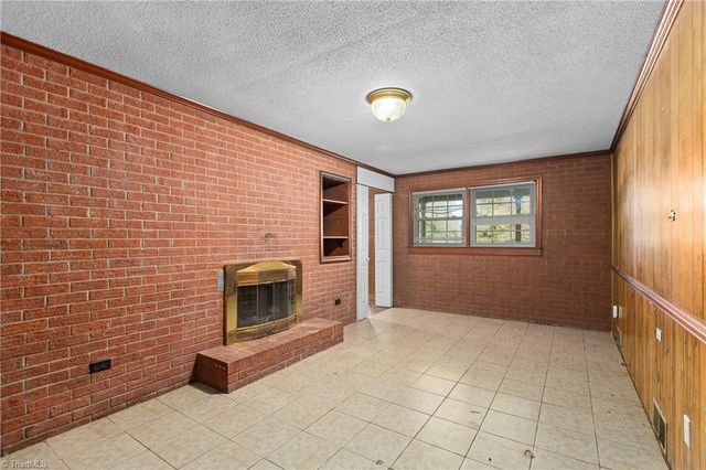 207 Bremen Drive, Lexington, NC 27295